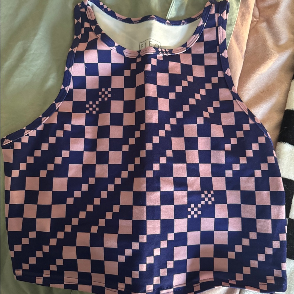 Fleo Tank